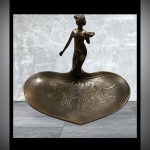 Vintage Art Nouveau Bronze Lady Fruit Dish